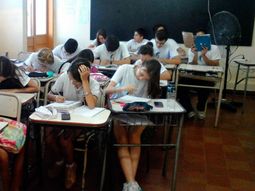 Los alumnos de 1° año empezarán las clases el 20 de febrero Los alumnos de 1° año empezarán las clases el 20 de febrero