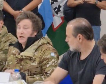 Milei a los bahienses: Confío en que van a resolver la situación con los recursos existentes