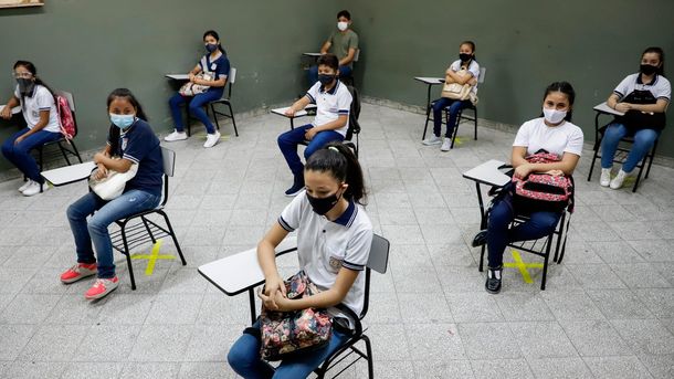 Paraguay suspende las clases presenciales para frenar los contagios de coronavirus