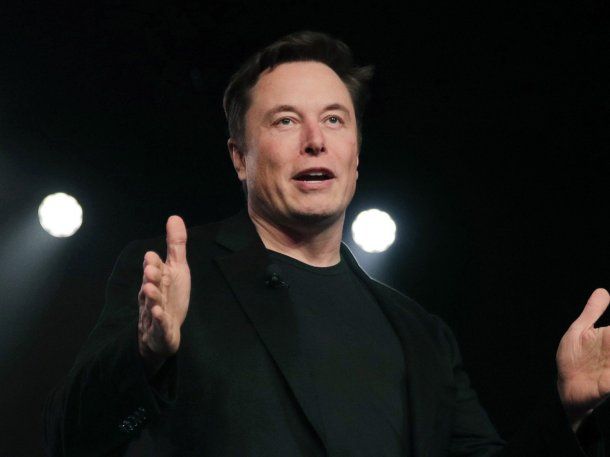 Twitter: Elon Musk anuncia que pasarán semanas hasta que vuelvan las cuentas suspendidas