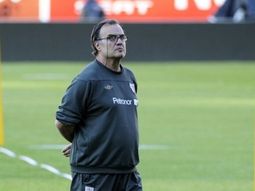 las locuras de marcelo bielsa segun pasan los anos