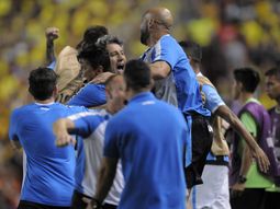 Gremio tiene un pie y medio en la final