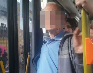 La víctima y otros pasajeros no dejaron que se baje del colectivo para llevarlo a la comisaría