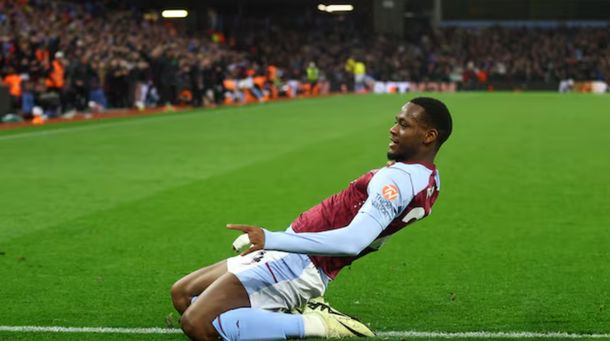 Con un blopper pero una tremenda atajada del Dibu Martínez, el Aston Villa igualó 3-3 ante Liverpool