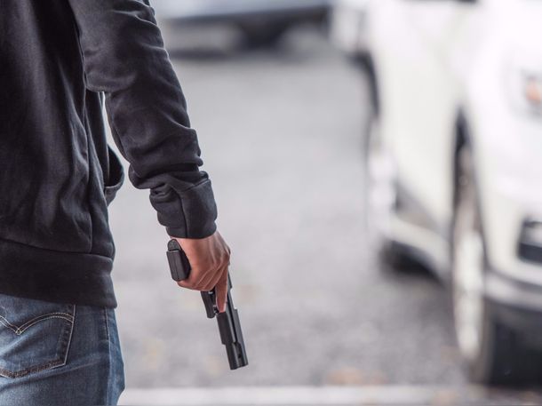 Bajaron las tasas de homicidios y robos: las cifras llegaron a mínimos históricos