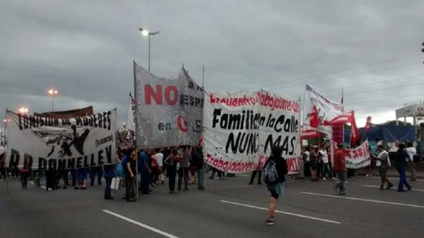 Demoras en Panamericana por un piquete de empleados de Lear