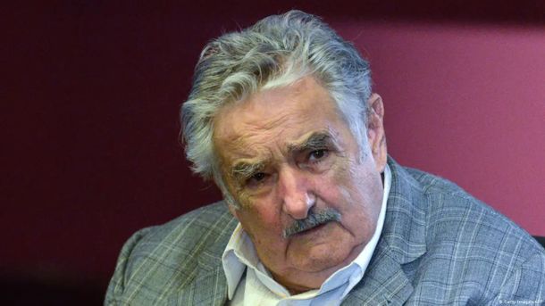 José Mujica cree que la seguidilla de escándalos del gobierno está afectando la imagen del país a nivel internacional.