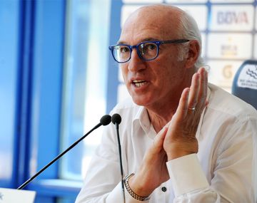 Bianchi: Perotti vino para jugar