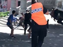 VIDEO: Un joven amenazó al intendente de Bahía Blanca