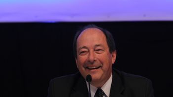 sanz advierte: no se puede replicar en todo el pais el acuerdo pro-ucr sanz advierte: no se puede replicar en todo el pais el acuerdo pro-ucr