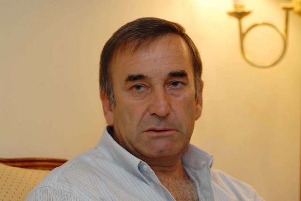 Ordenan el reingreso del ex comisario Luis Patti al Penal de Ezeiza