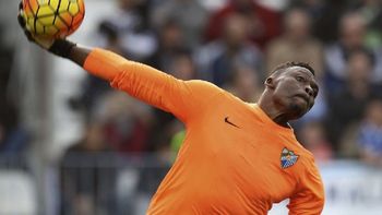 ¿lo hizo a proposito? el insolito gol en contra de un arquero en la liga espanola ¿lo hizo a proposito? el insolito gol en contra de un arquero en la liga espanola