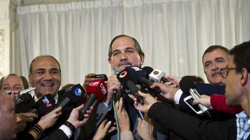 el pj y el gobierno de tucuman presentaron per saltum ante la corte suprema provincial el pj y el gobierno de tucuman presentaron per saltum ante la corte suprema provincial