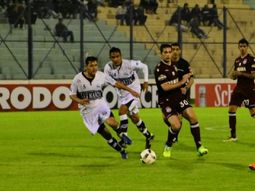 lanus sufrio y vencio por penales a san martin de formosa para los 16avos lanus sufrio y vencio por penales a san martin de formosa para los 16avos