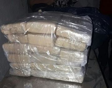 Encontraron casi 15 kilos de marihuana en una iglesia - Crédito:&nbsp;@impactorioja