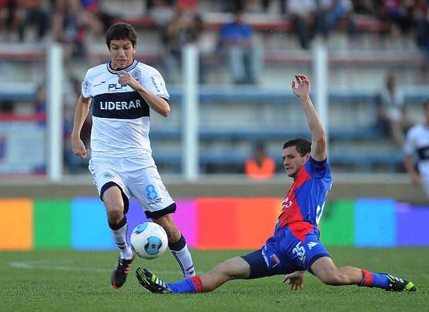 Tigre y Gimnasia empataron en un partido muy entretenido