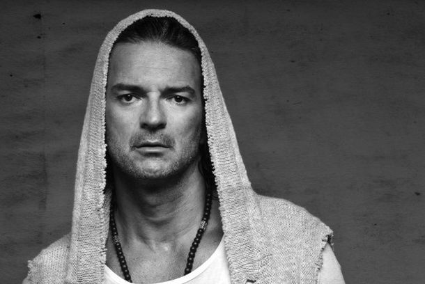 Ricardo Arjona llega al cine con Metamorfosis en vivo