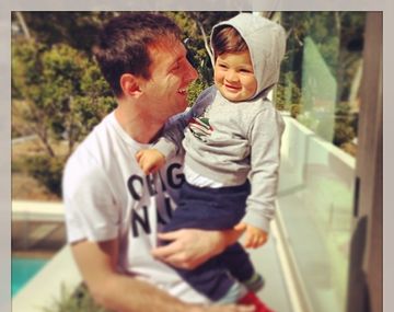 Messi festeja el Día del Padre en España con una tierna foto junto a Thiago