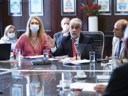 Feletti se reunió con supermercados y mayoristas por los precios