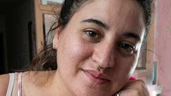 Micaela Gladys Albornoz desapareció el 24 de junio cuando salió de su casa en la zona sur de Rosario Micaela Gladys Albornoz desapareció el 24 de junio cuando salió de su casa en la zona sur de Rosario