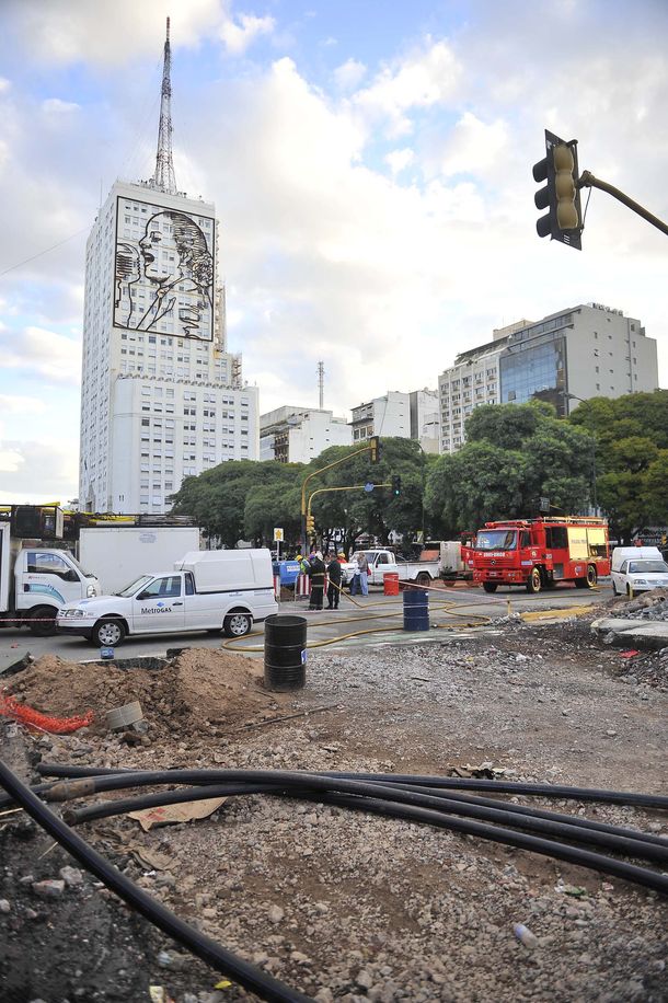 Ya no se podrá girar a la izquierda en Avenida 9 de Julio y Belgrano