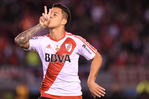 El festejo de Driussi tras el segundo gol de River ante Melgar