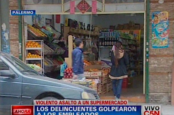 Asaltan a los dueños de un supermercado chino en Recoleta