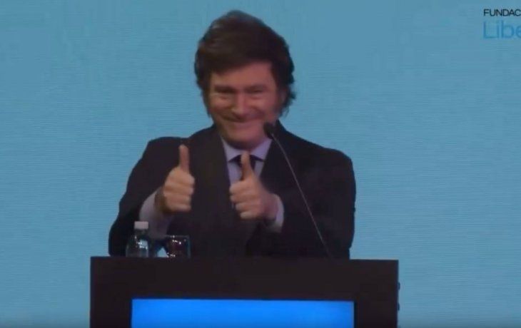 El extraño saludo de Javier Milei a Mauricio Macri que se volvió viral