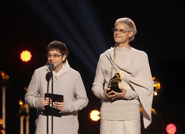 Premios Grammy 2026: Ca7riel y Paco Amoroso ganaron y coronaron el año más importante de sus carreras