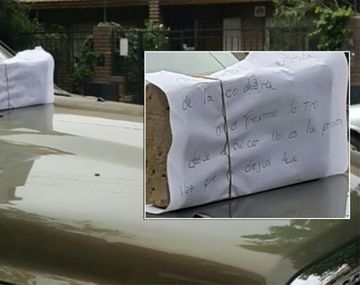 Un hombre se cansó de que otro le estacionara la camioneta y  le hizo una particular amenaza.