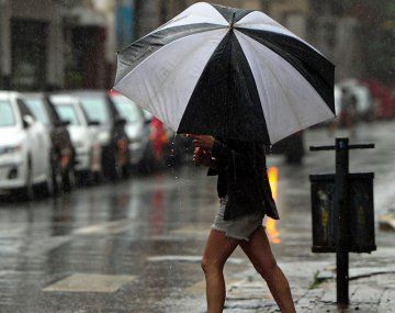 Sigue el mal tiempo en la Ciudad: ¿hasta cuándo seguirá lloviendo?