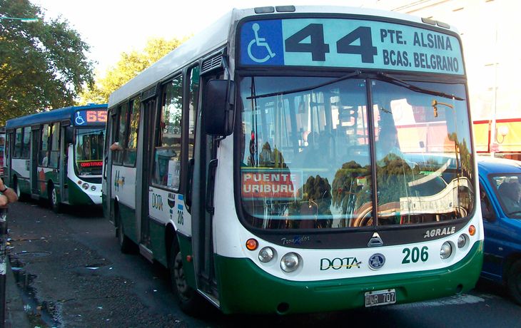 El paro de colectivos no es total: las líneas que estarán sin servicio el 30 de abril