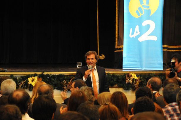 De la mano de la DOS, Scioli busca hacer pie en territorio macrista