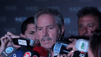 felipe sola: a los peronistas nos cuesta muchisimo votar a macri felipe sola: a los peronistas nos cuesta muchisimo votar a macri