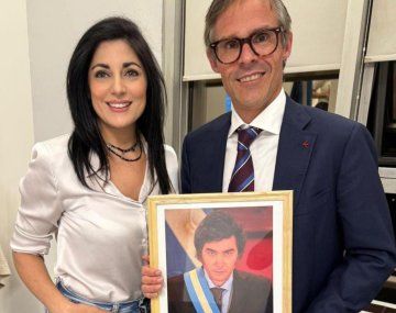 Juliana Santillán y su desaparecido amigo Foster Gillet.