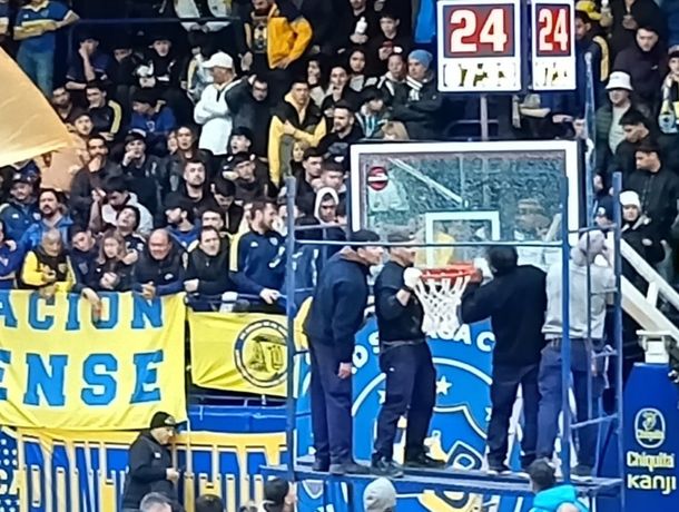 Rompieron el tablero con una volcada y se demoró la final de la Liga Nacional entre Boca e Instituto