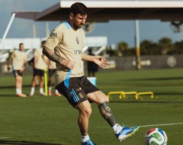 Aseguran que Messi ya les anunció a sus compañeros qué hará con el Mundial: ¿estará?