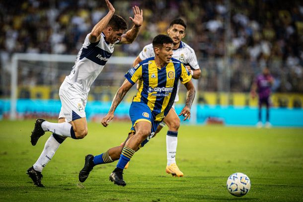 Rosario Central le ganó 2-1 Gimnasia y es líder de la Zona B