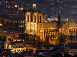 se pego un tiro en la cabeza en el altar de notre dame se pego un tiro en la cabeza en el altar de notre dame