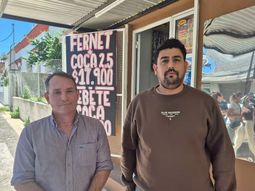 Un kiosquero se defendió de un robo y le disparó al delincuente en la cara: “Era él o yo” Un kiosquero se defendió de un robo y le disparó al delincuente en la cara: “Era él o yo”