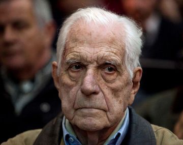 Bignone fue condenado a 25 años de prisión por el robo de bebés en Campo de Mayo