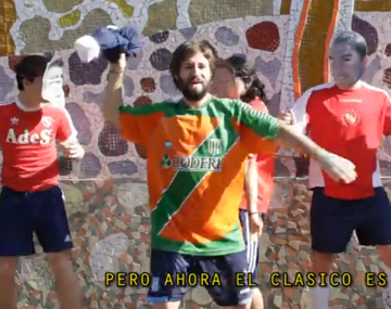 La canción de Racing al Rojo: Ahora el clásico es Banfield