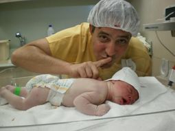 Bebé rockero: nació el primer hijo de Diego Ángeli