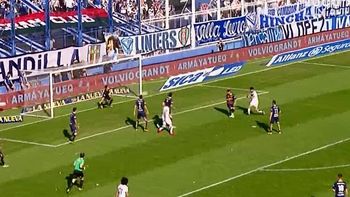 ¿la mejor del torneo? la increible atajada de sebastian sosa a maximiliano romero ¿la mejor del torneo? la increible atajada de sebastian sosa a maximiliano romero