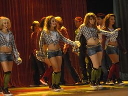 Las Divinas en el escenario 3