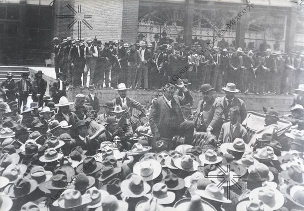 Comienza en 1906 una huelga de histórica significación de los trabajadores mineros de la Cananea Consolidated Copper Company.