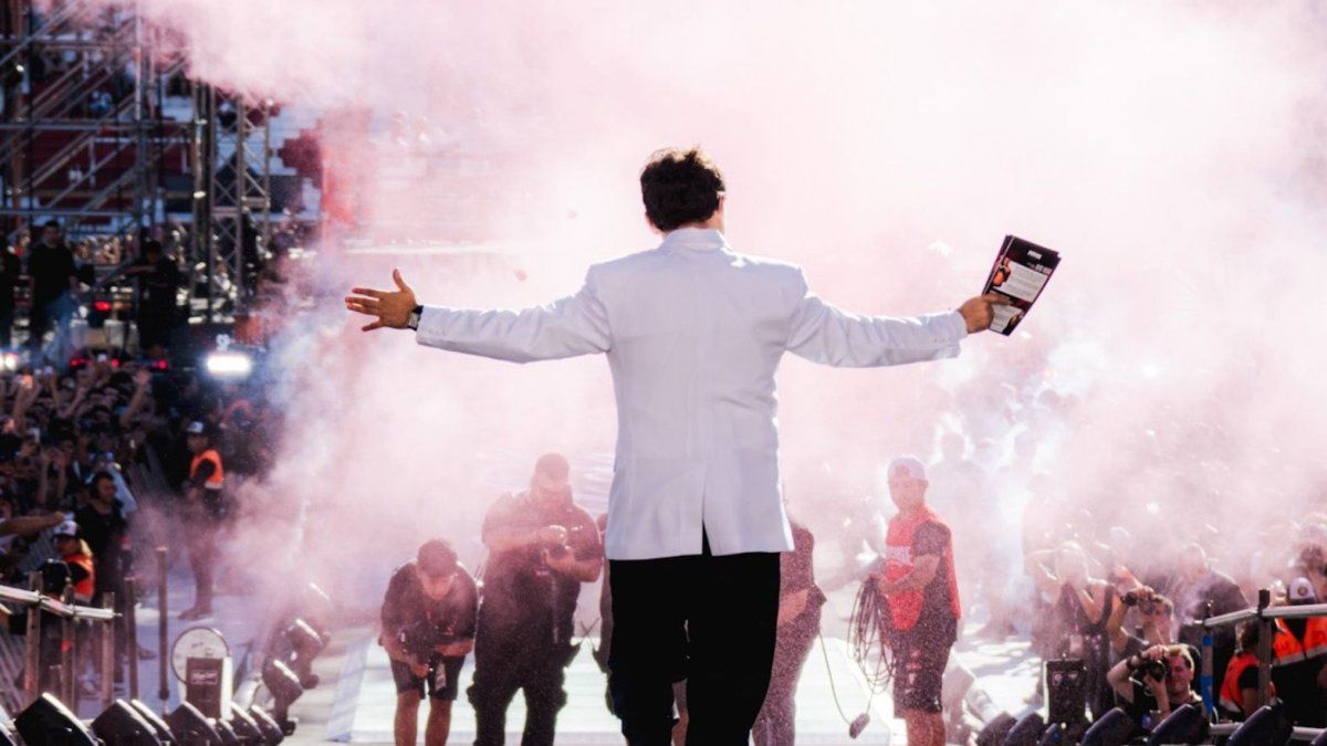 Párense de Manos 3: minuto a minuto de la alfombra roja, shows musicales y peleas