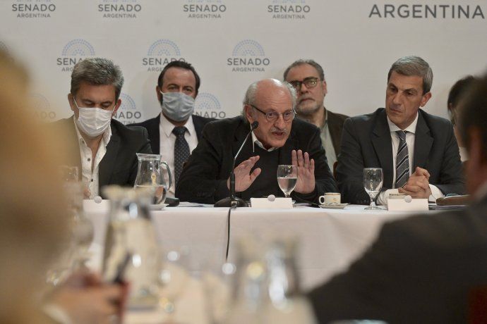 Pagar al FMI con fondos fugados: la semana que viene continuará el debate