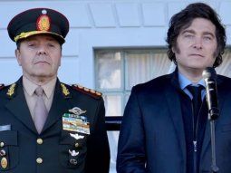 El ministro de Defensa Carlos Alberto Presti y el presidente Javier Milei. Foto: Fuerzas Armadas. El ministro de Defensa Carlos Alberto Presti y el presidente Javier Milei. Foto: Fuerzas Armadas.