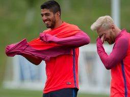 barcelona apunta a un ex boca para acompanar a messi en la delantera barcelona apunta a un ex boca para acompanar a messi en la delantera